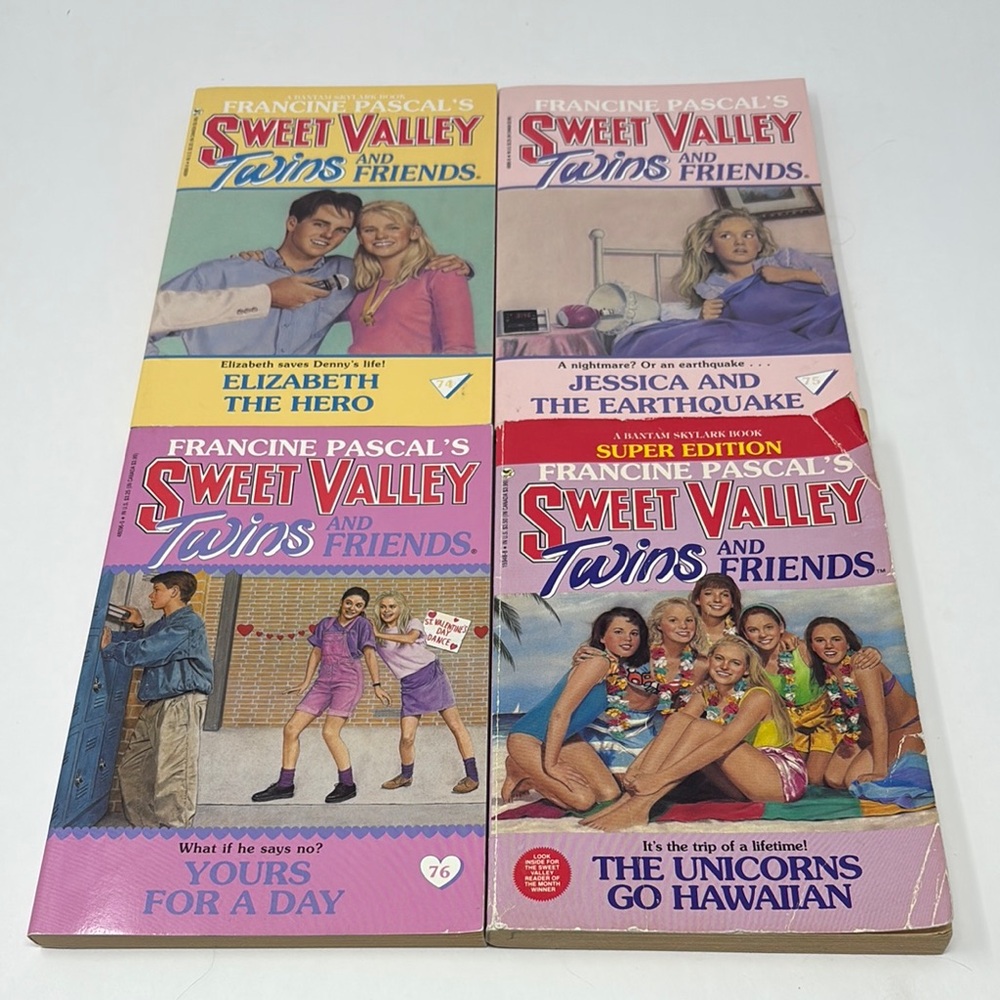 SWEET VALLEY TWINS - Set (3) Chapter Books (#74-76) + (1) Super Edition